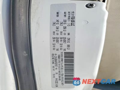 Zdjęcie 13 z 13 samochodu: 2015 RAM TRADESMAN VIN:2C4JRGAG4FR679767 - miniatura
