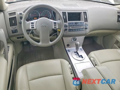 Zdjęcie 8 z 13 samochodu: 2004 INFINITI FX35 BASE VIN:JNRAS08W94X210892 - miniatura