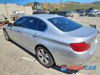 Drugie zdjęcie samochodu z przodu: 2013 BMW 528 I VIN:WBAXG5C54DD234393 - miniatura