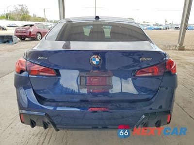Zdjęcie 6 z 13 samochodu: 2025 BMW 228XI VIN:WBA23GG0XS7S80225 - miniatura