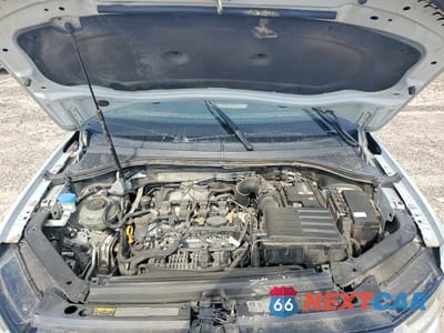 Zdjęcie 12 z 13 samochodu: 2018 VOLKSWAGEN TIGUAN VIN:3VV0B7AX8JM104105 - miniatura