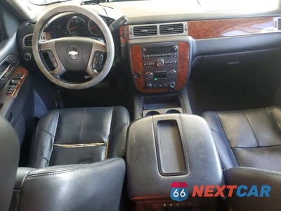 Zdjęcie 8 z 12 samochodu: 2013 CHEVROLET TAHOE C1500 LT VIN:1GNSCBE02DR252488 - miniatura