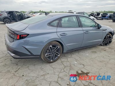 Trzecie zdjęcie samochodu z tyłu: 2025 HYUNDAI SONATA N LINE VIN:KMHL54JC2SA521678 - miniatura