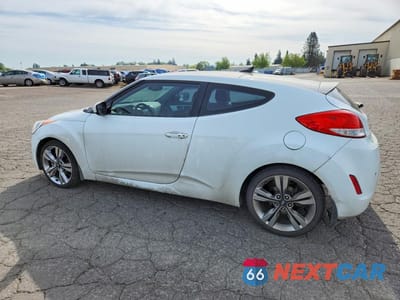Drugie zdjęcie samochodu z przodu: 2013 HYUNDAI VELOSTER BASE VIN:KMHTC6AD7DU085356 - miniatura