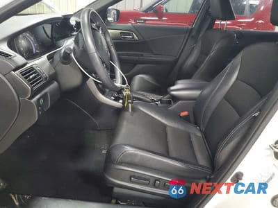 Zdjęcie 7 z 12 samochodu: 2017 HONDA ACCORD SPORT VIN:1HGCR2F65HA183364 - miniatura