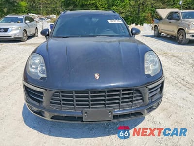 Piąte zdjęcie samochodu w środku: 2016 PORSCHE MACAN S VIN:WP1AB2A50GLB47494 - miniatura