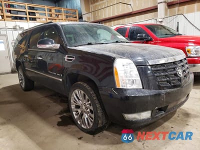 Czwarte zdjęcie samochodu z boku: 2008 CADILLAC ESCALADE ESV VIN:1GYFK66808R227730 - miniatura