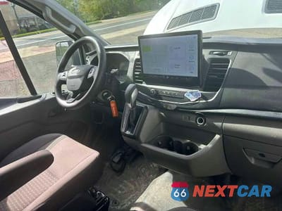 Zdjęcie 10 z 12 samochodu: 2023 FORD TRANSIT T-150 VIN:1FTYE1Y89PKB31219 - miniatura