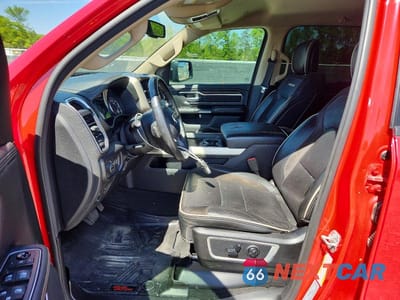 Zdjęcie 7 z 11 samochodu: 2020 RAM 1500 LARAMIE VIN:1C6SRFJT1LN393239 - miniatura