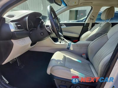 Zdjęcie 7 z 13 samochodu: 2019 GENESIS G70 3.3T ADVANCED VIN:KMTG74LE6KU023563 - miniatura