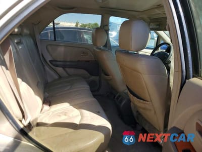 Zdjęcie 11 z 13 samochodu: 1999 LEXUS RX 300 VIN:JT6GF10U2X0023853 - miniatura