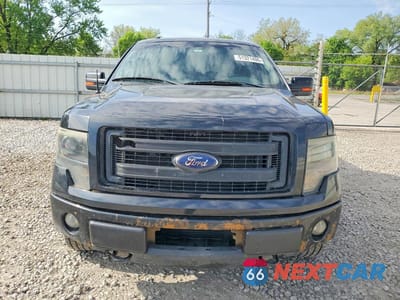 Piąte zdjęcie samochodu w środku: 2013 FORD F150 SUPERCREW VIN:1FTFW1ET2DFA36499 - miniatura
