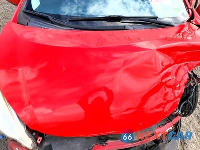 Zdjęcie 12 z 13 samochodu: 2013 TOYOTA PRIUS C TWO VIN:JTDKDTB36D1535436 - miniatura
