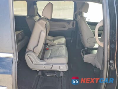 Zdjęcie 10 z 12 samochodu: 2018 HONDA ODYSSEY EXL VIN:5FNRL6H75JB006415 - miniatura