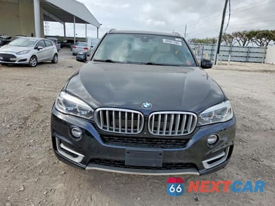Piąte zdjęcie samochodu w środku: 2017 BMW X5 XDR40E VIN:5UXKT0C31H0V95991 - miniatura