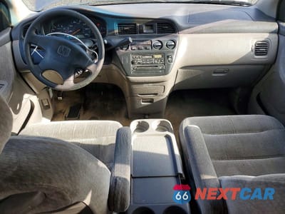 Zdjęcie 8 z 13 samochodu: 2000 HONDA ODYSSEY LX VIN:2HKRL1855YH574791 - miniatura