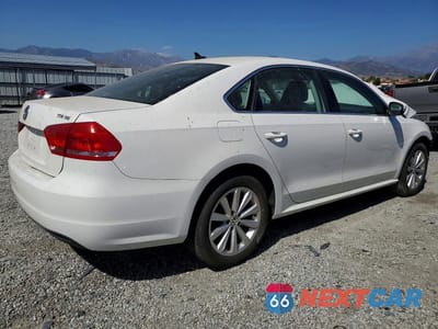 Trzecie zdjęcie samochodu z tyłu: 2012 VOLKSWAGEN PASSAT SE VIN:1VWBN7A3XCC075493 - miniatura
