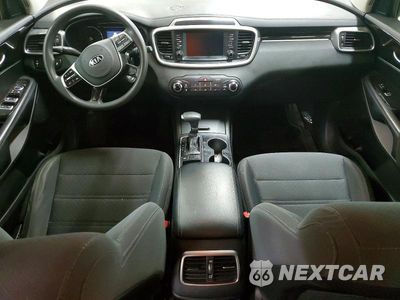 Zdjęcie 8 z 13 samochodu: 2019 KIA SORENTO L VIN:5XYPG4A3XKG611547 - miniatura