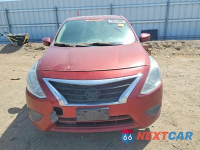 Piąte zdjęcie samochodu w środku: 2017 NISS VERSA VIN:3N1CN7AP6HL863955 - miniatura