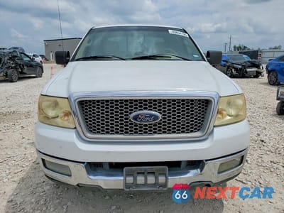Piąte zdjęcie samochodu w środku: 2004 FORD F150 SUPERCREW VIN:1FTPW12504KB31628 - miniatura