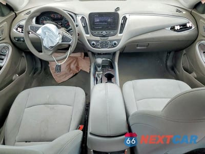 Zdjęcie 8 z 12 samochodu: 2021 CHEVROLET MALIBU LT VIN:1G1ZD5ST7MF012464 - miniatura