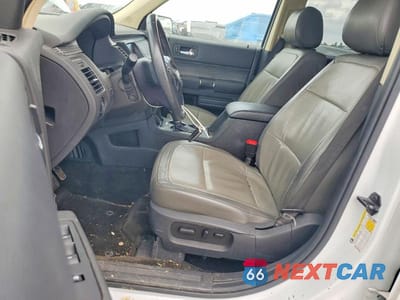 Zdjęcie 7 z 13 samochodu: 2016 FORD FLEX VIN:2FMGK5C81GBA23881 - miniatura