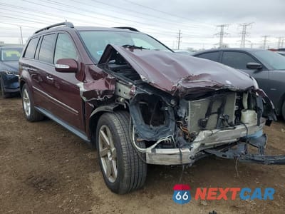 Czwarte zdjęcie samochodu z boku: 2008 MERCEDES-BENZ GL 450 4MATIC VIN:4JGBF71E98A397249 - miniatura