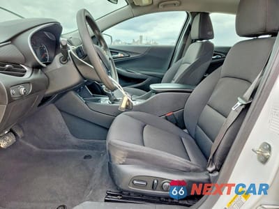 Zdjęcie 7 z 12 samochodu: 2023 CHEVROLET MALIBU LT VIN:1G1ZD5ST4PF220290 - miniatura