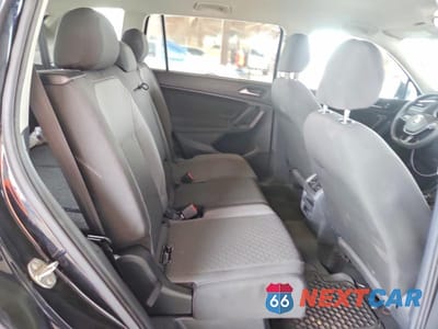 Zdjęcie 10 z 12 samochodu: 2019 VOLKSWAGEN TIGUAN S VIN:3VV1B7AX5KM015615 - miniatura