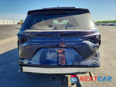 Zdjęcie 6 z 14 samochodu: 2024 TOYOTA SIENNA XSE VIN:5TDCRKEC5RS205874 - miniatura