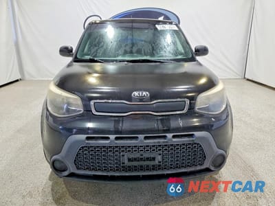 Piąte zdjęcie samochodu w środku: 2015 KIA SOUL BASE VIN:KNDJN2A29F7805478 - miniatura
