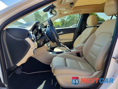 Zdjęcie 7 z 12 samochodu: 2019 MERCEDES-BENZ GLA 250 VIN:WDCTG4EB3KU004205 - miniatura