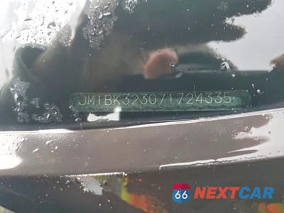 Zdjęcie 12 z 12 samochodu: 2007 MAZDA 3 S VIN:JM1BK323071724335 - miniatura
