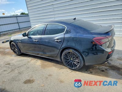 Drugie zdjęcie samochodu z przodu: 2016 MASERATI GHIBLI S VIN:ZAM57RSA2G1189200 - miniatura
