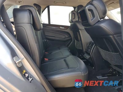Zdjęcie 11 z 13 samochodu: 2013 MERCEDES-BENZ ML 350 BLUETEC VIN:4JGDA2EB1DA202684 - miniatura