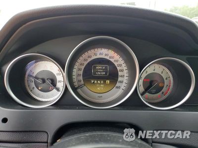 Zdjęcie 9 z 12 samochodu: 2012 MERCEDES-BENZ C 250 VIN:WDDGF4HB5CA633477 - miniatura