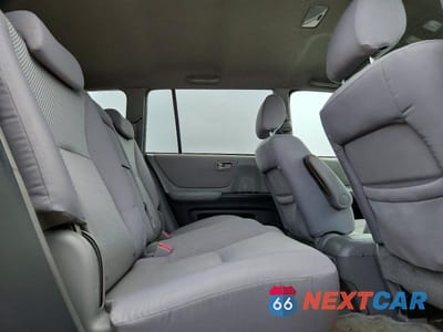 Zdjęcie 11 z 12 samochodu: 2006 TOYOTA HIGHLANDER BASE VIN:JTEDP21A560092341 - miniatura