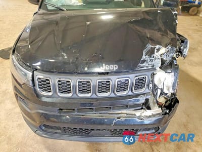 Zdjęcie 12 z 14 samochodu: 2024 JEEP COMPASS LATITUDE LUX VIN:3C4NJDFN2RT130097 - miniatura