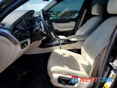 Zdjęcie 7 z 13 samochodu: 2018 BMW X5 XDRIVE35D VIN:5UXKS4C54J0Y20342 - miniatura