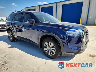 Czwarte zdjęcie samochodu z boku: 2025 NISSAN PATHFINDER SV VIN:5N1DR3BA3SC285823 - miniatura