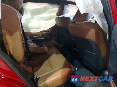 Zdjęcie 11 z 13 samochodu: 2026 TOYOTA CROWN SIGNIA LIMITED VIN:JTDACAAJ9T3039245 - miniatura