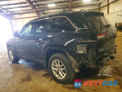 Drugie zdjęcie samochodu z przodu: 2024 JEEP GRAND CHEROKEE LAREDO VIN:1C4RJHAG5RC164175 - miniatura