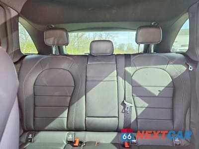 Zdjęcie 10 z 13 samochodu: 2022 MERCEDES-BENZ GLC 300 4MATIC VIN:W1N0G8EB1NG117355 - miniatura