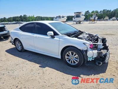Czwarte zdjęcie samochodu z boku: 2025 TOYOTA CAMRY LE VIN:4T1DBADK8SU525067 - miniatura