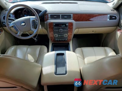 Zdjęcie 8 z 11 samochodu: 2011 CHEVROLET SILVERADO K1500 LTZ VIN:1GCRKTE33BZ460192 - miniatura