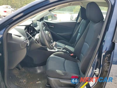 Zdjęcie 7 z 12 samochodu: 2016 SCION IA BASE VIN:3MYDLBZV1GY101617 - miniatura