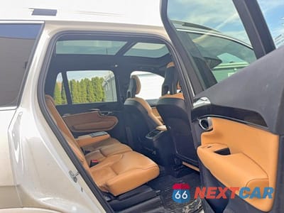 Zdjęcie 6 z 10 samochodu: 2018 VOLVO XC90 T6 VIN:YV4A22PK2J1333441 - miniatura