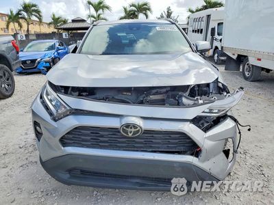Piąte zdjęcie samochodu w środku: 2021 TOYOTA RAV4 XLE VIN:2T3W1RFV7MC116295 - miniatura
