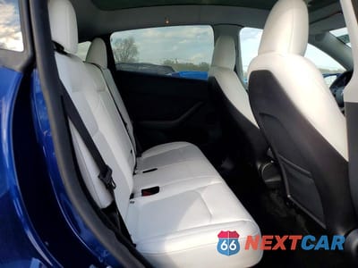 Zdjęcie 11 z 13 samochodu: 2023 TESLA MODEL Y VIN:7SAYGDEE3PA135169 - miniatura