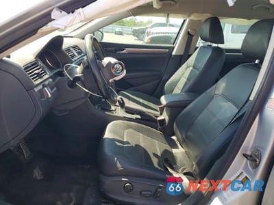 Zdjęcie 7 z 13 samochodu: 2017 VOLKSWAGEN PASSAT R-LINE VIN:1VWDT7A37HC071357 - miniatura